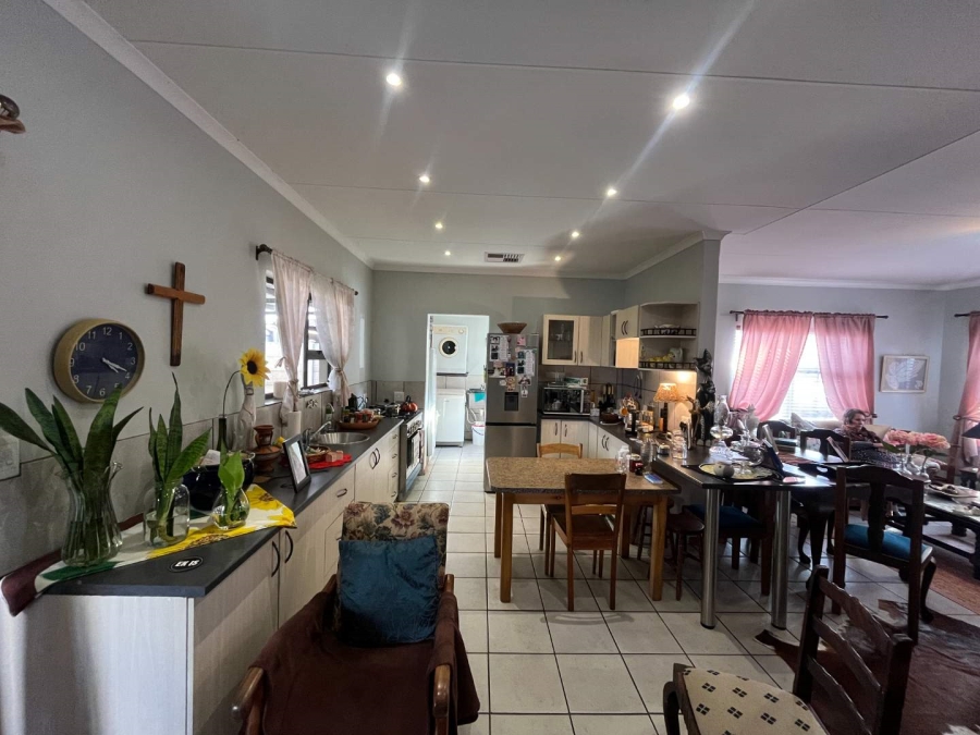 3 Bedroom Property for Sale in Olyfvenhoudtsdrift Northern Cape